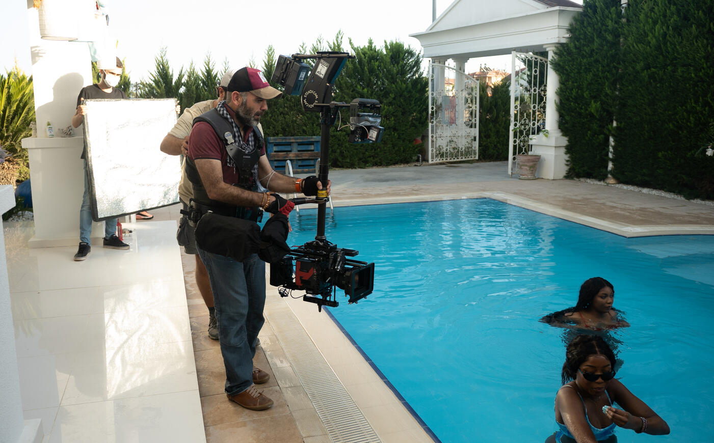 Freelance international Steadicam owner-operator and cinematographer with 20+ years of experience. Specializing in high-end feature films, commercials, and documentaries for global crews in Europe and the Middle East.