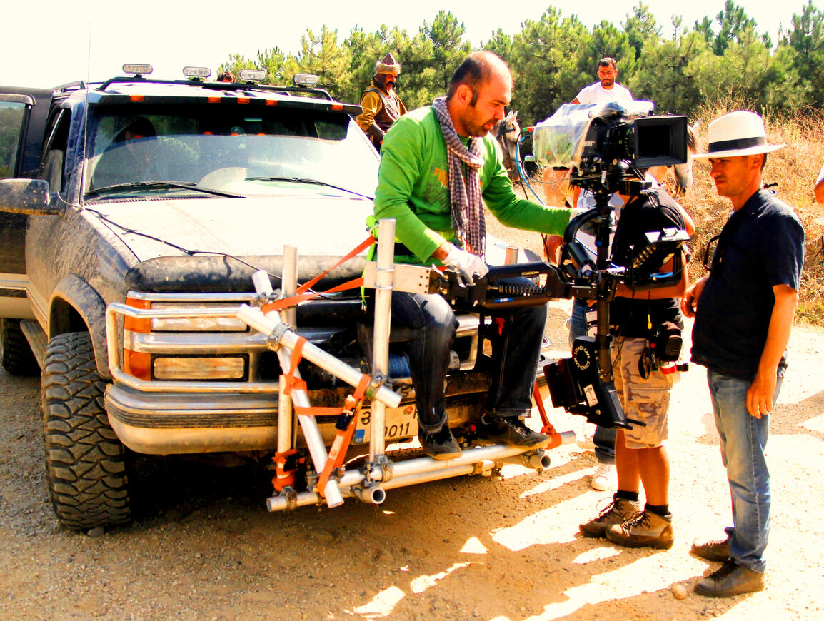 Freelance international Steadicam owner-operator and cinematographer with 20+ years of experience. Specializing in high-end feature films, commercials, and documentaries for global crews in Europe and the Middle East.